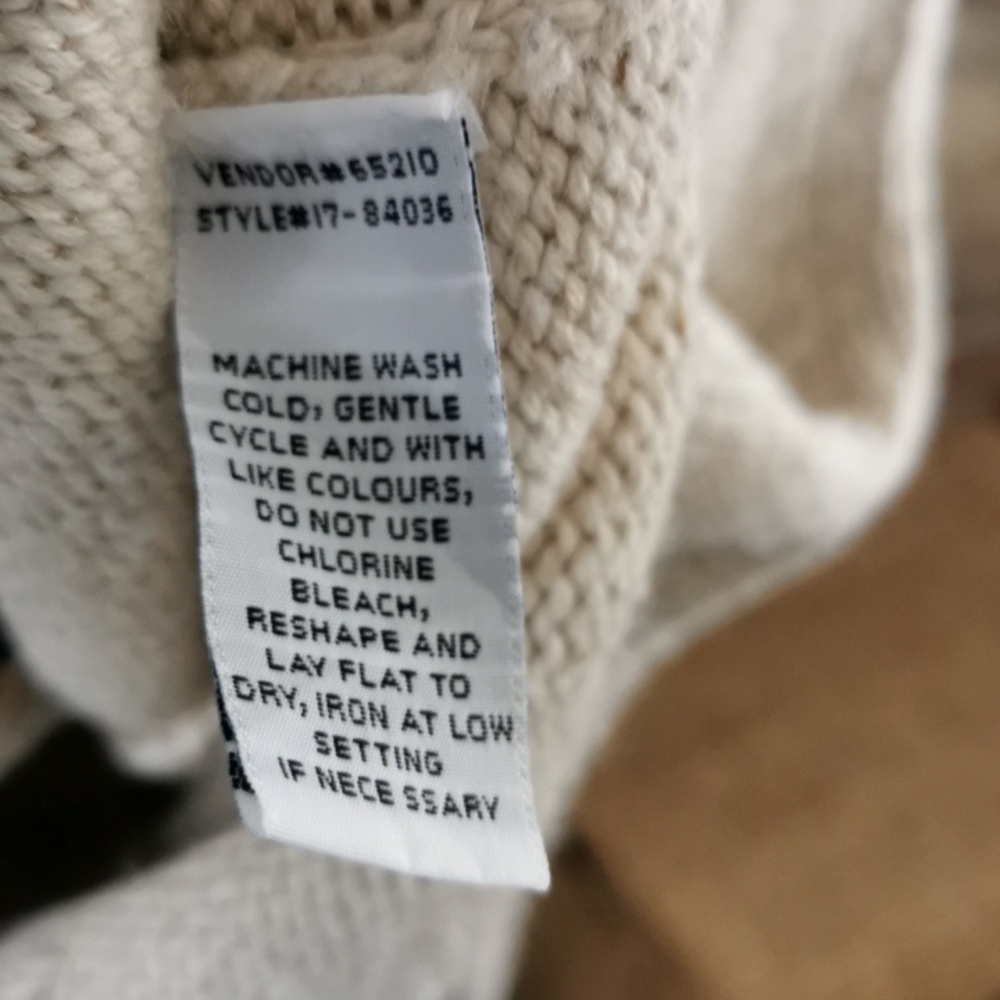 Vintage embroidered floral wool womens grannycore, cottagecore cardigan. Size M - Picture 10 of 10